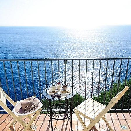 La Maurella Bed & Breakfast Praiano Luaran gambar