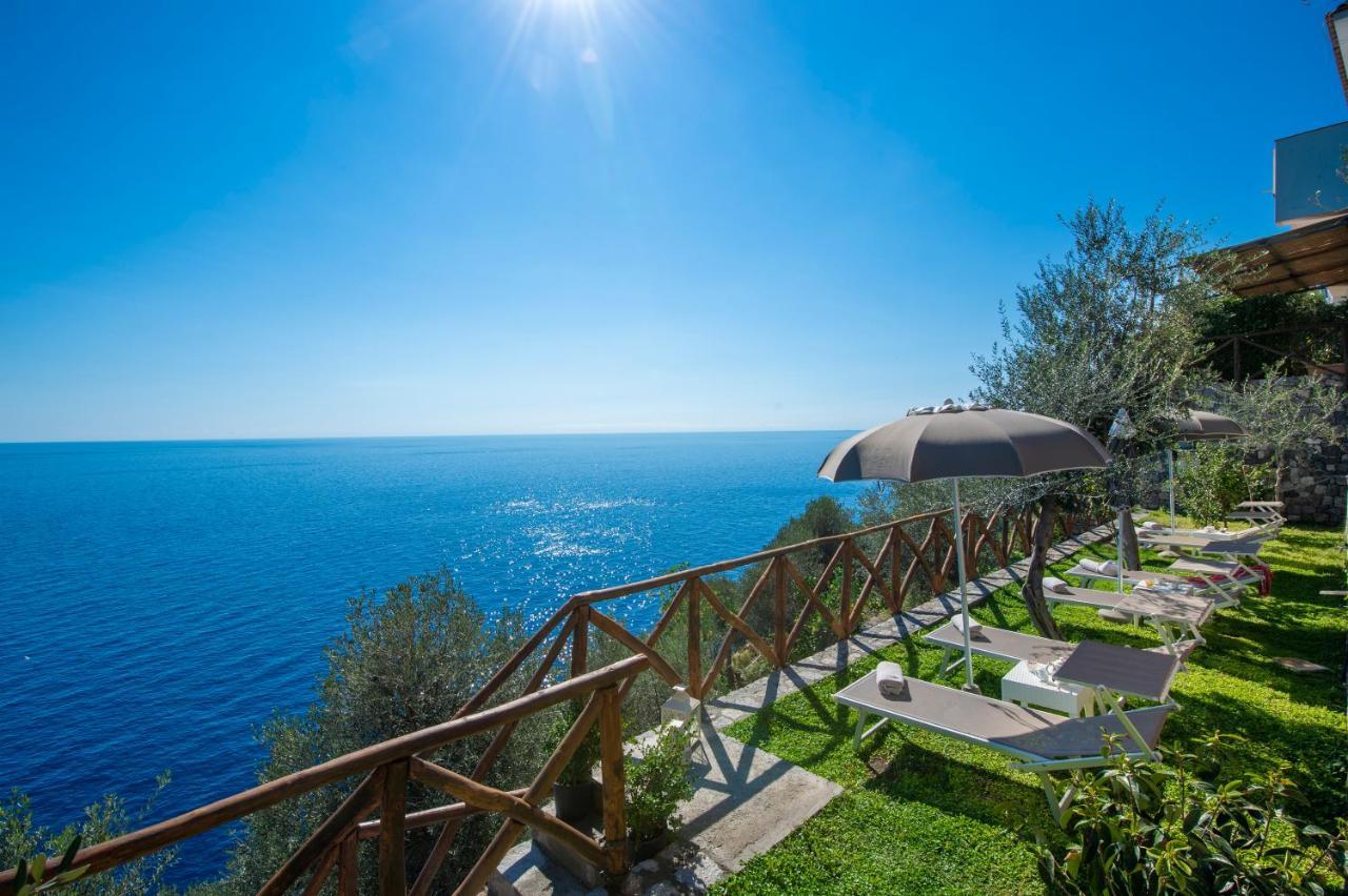 La Maurella Bed & Breakfast Praiano Luaran gambar