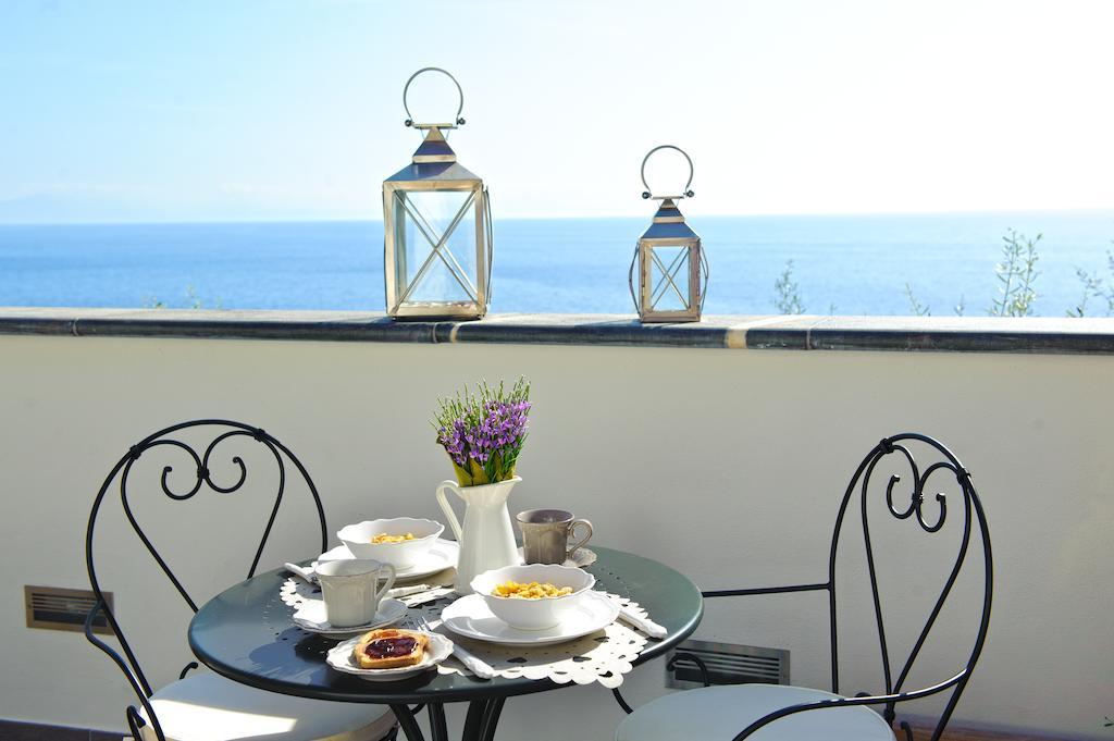 La Maurella Bed & Breakfast Praiano Luaran gambar