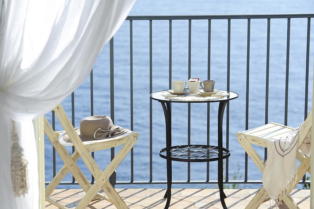 La Maurella Bed & Breakfast Praiano Luaran gambar