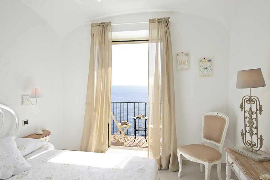 La Maurella Bed & Breakfast Praiano Bilik gambar